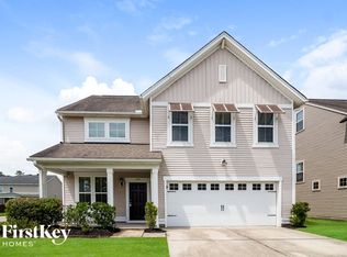 543 Crossland Dr, Moncks Corner, SC 29461