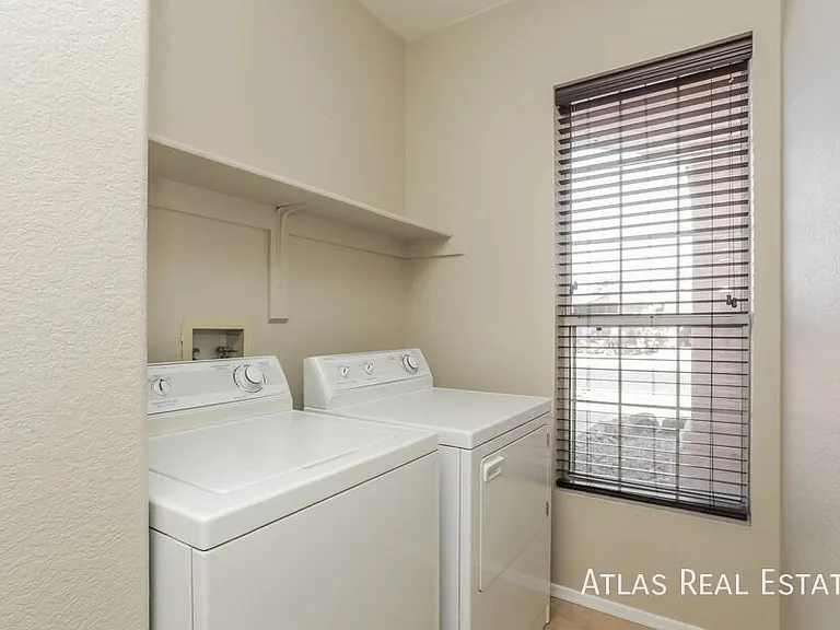 9005 N Silver Moon Way — Photo 7