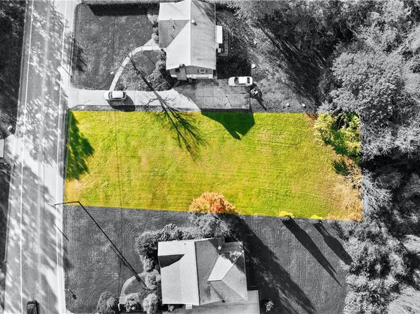 LOT LOT Country Club Rd, Monongahela, PA 15063