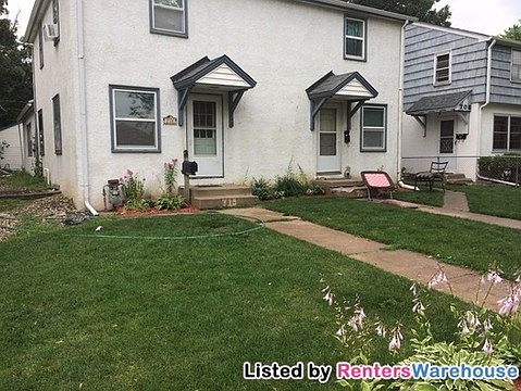 1st image of 710 1st Ave S