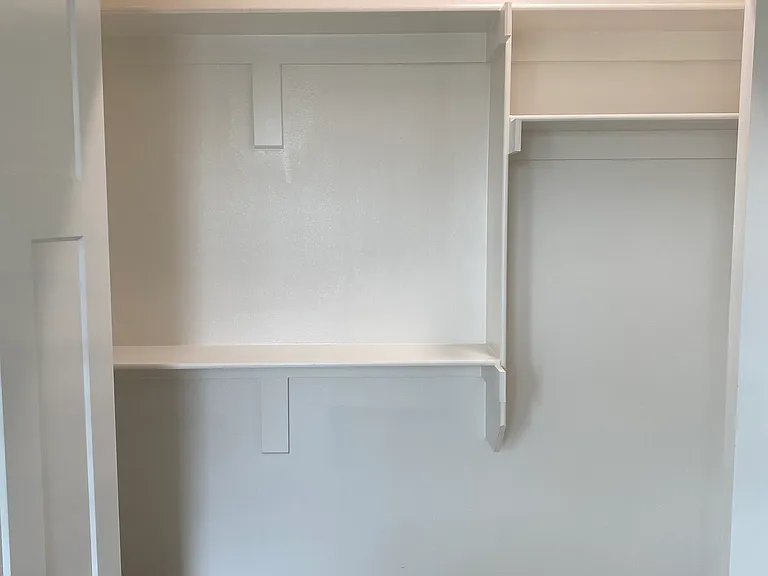 613 Cosmos St — Photo 11