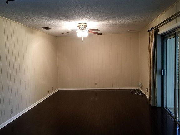 Family/Dining Room