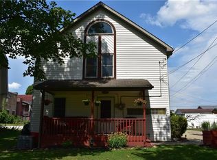 524 1/2 Pike St, Meadowlands, PA