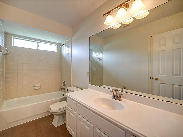 11906 Dinosaur Valley Dr — Photo 29