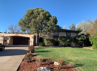 94 Fordham Cir, Pueblo, CO 81005