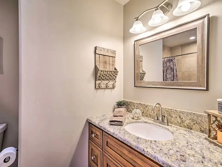 3460 Oro Grande Blvd — Photo 15