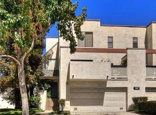 158 N Singingwood St UNIT 1, Orange, CA 92869
