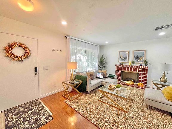 5th image of 2276 Lerona Ave