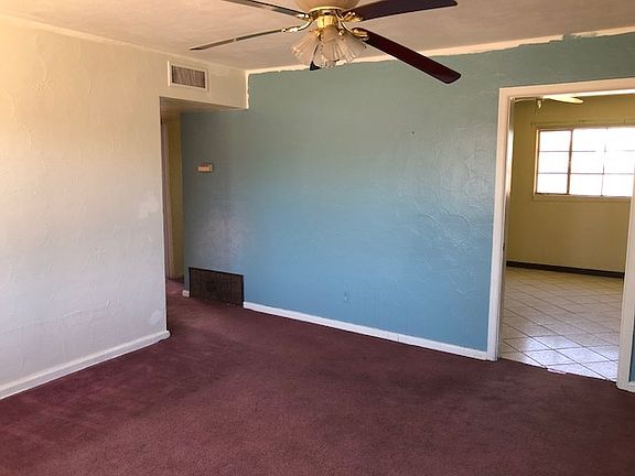 2nd image of 203 E Frazier St