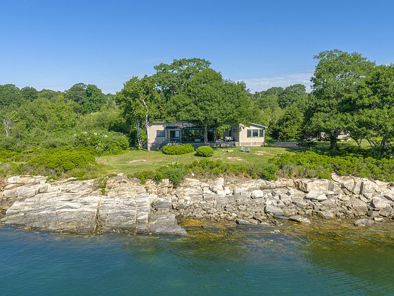 3rd image of 240 & 304 Moshier Island
