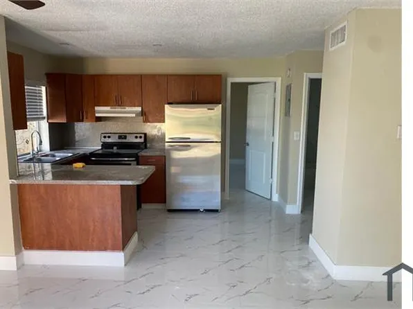 3104 NW 4th Ave, Pompano Beach, FL