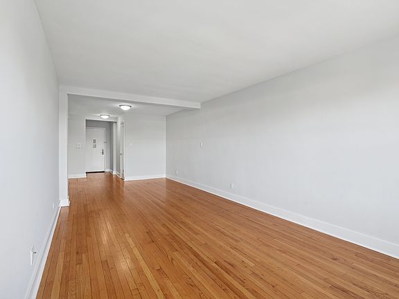 4th image of 20-26 Seagirt Blvd #4E