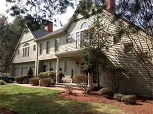 10 Warren Rd, Dedham, MA 02026