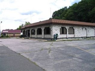 568 Main St, Monroe, CT 06468