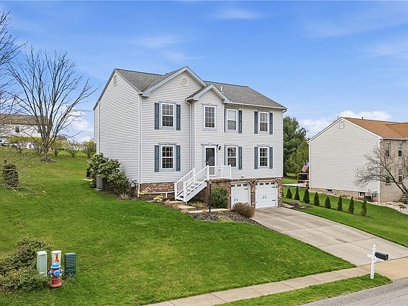 2nd image of 522 Grandshire Dr