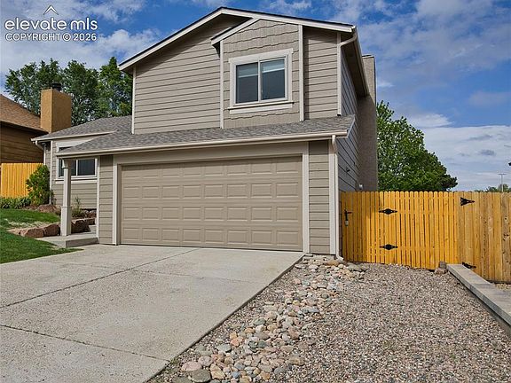 2nd image of 7155 Alpenwood Way