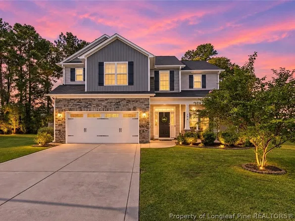 190 Courtland Dr, Raeford, NC 28376