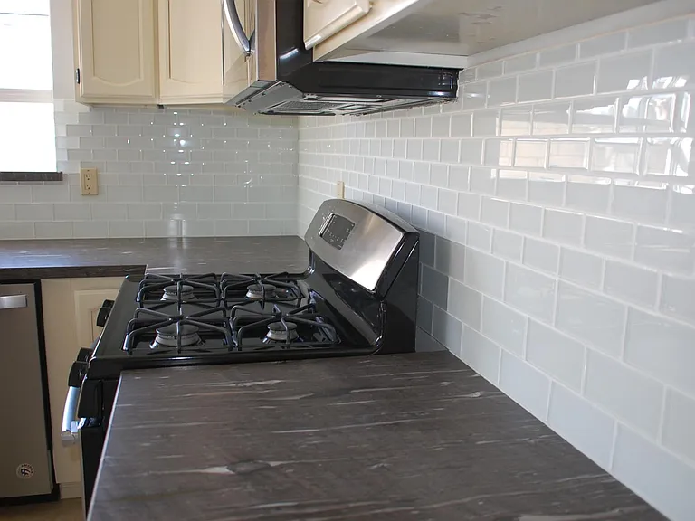 4551 Parkglen Cir — Photo 10