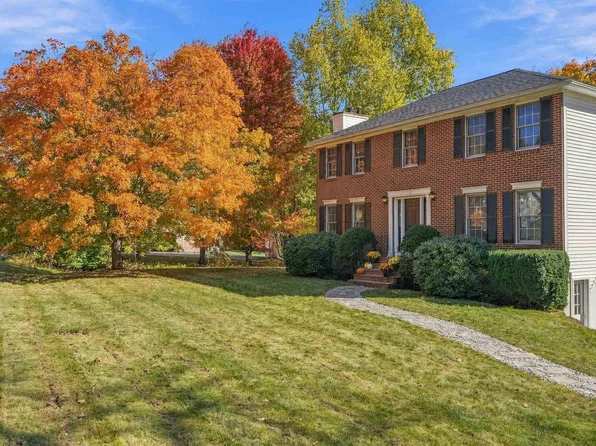 10 Twilight Path, Derry, NH 03038