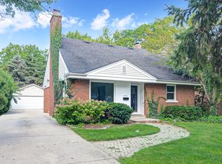 420 N County Line Rd, Hinsdale, IL 60521