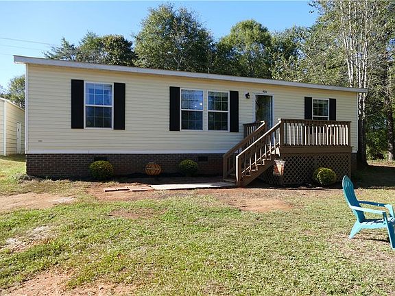 3rd image of 423 Cedar Grove Rd