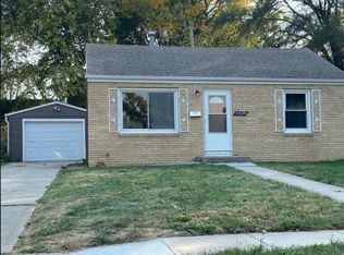 6539 Binney St, Omaha, NE 68104
