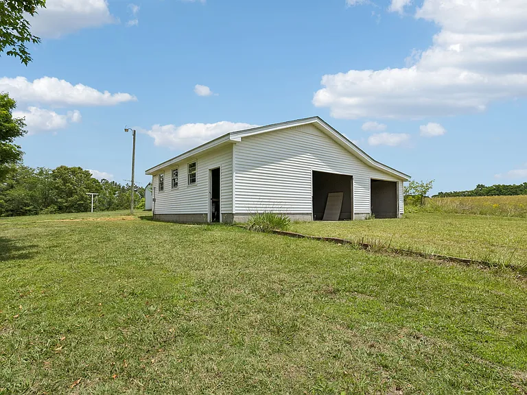 1305 Highway 48 S — Photo 61
