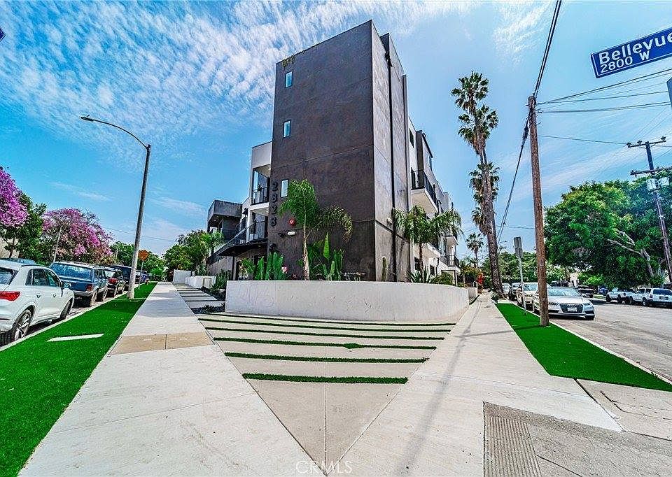 1st image of 2828 London St #207