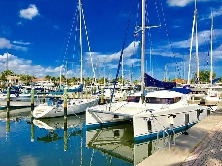 891 Captiva Dr — Photo 42