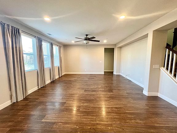 2nd image of 3105 Octave Ave