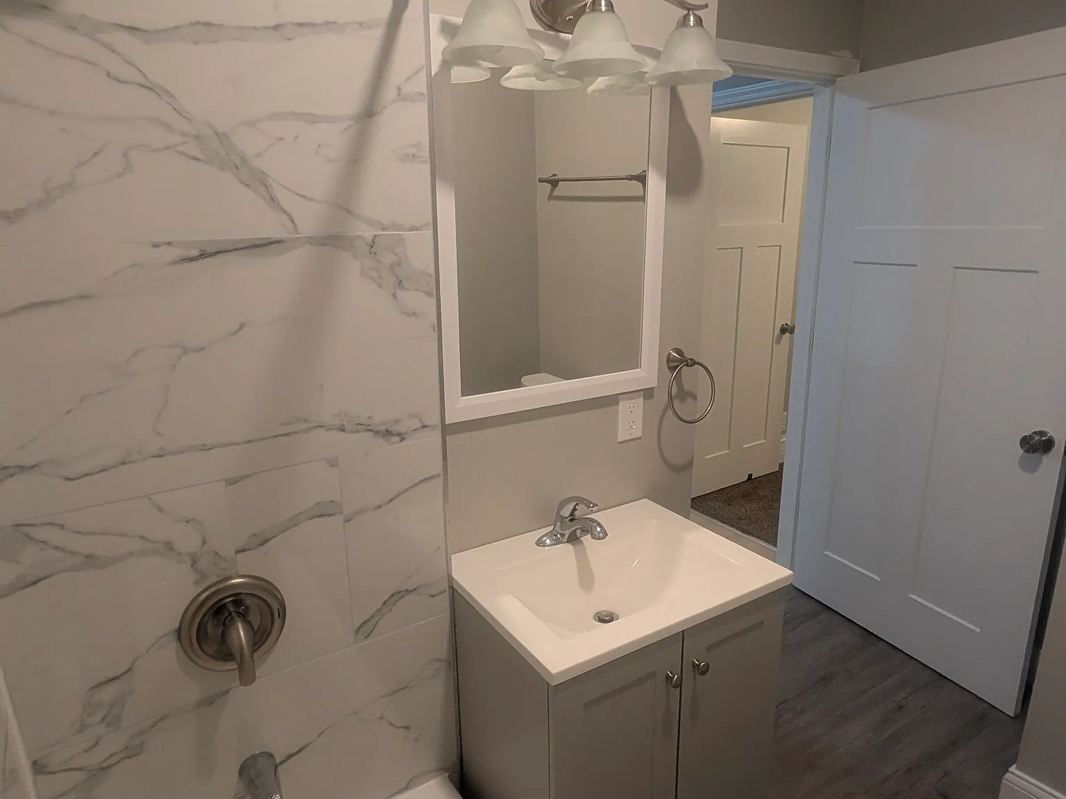 4168 Rocky River Dr — Photo 4