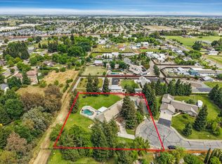 12963 Springtime Ln, Galt, CA 95632