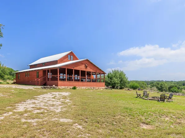 611 Weddle Rd, Johnson City, TX 78636