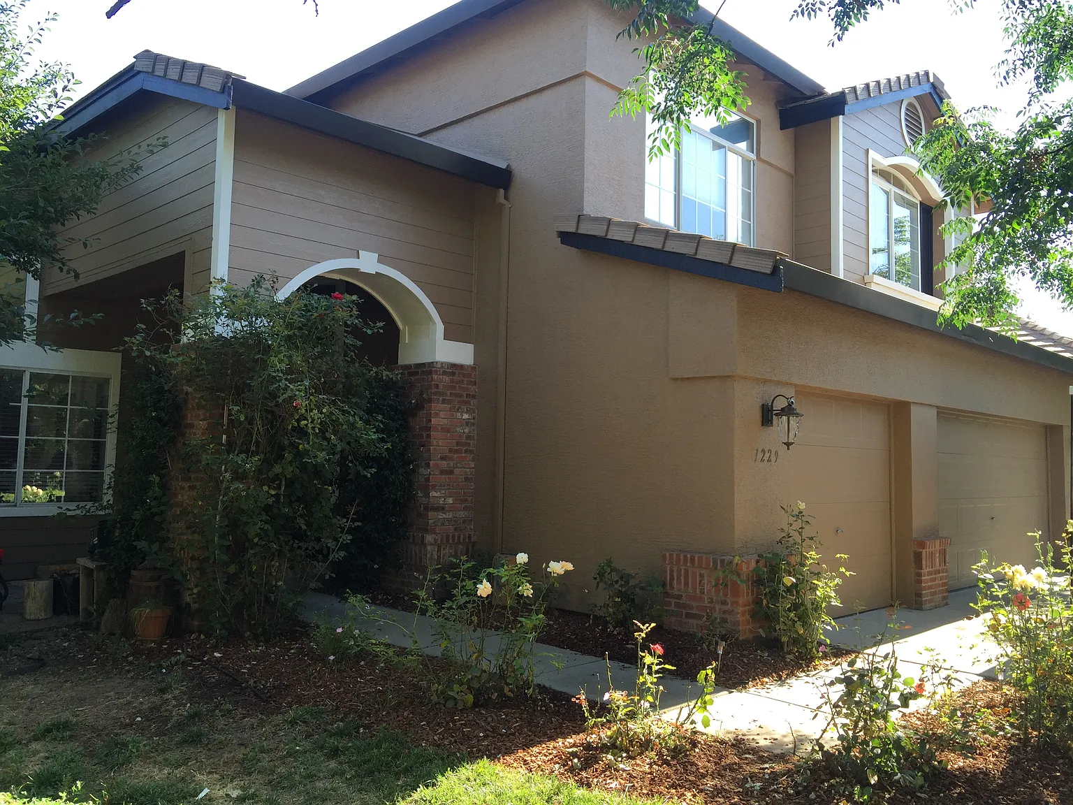 1229 Villaverde Ln photo 1
