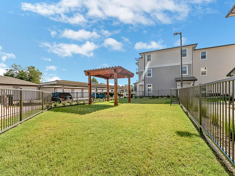 Sage at Cobblestone Creek — Photo 15