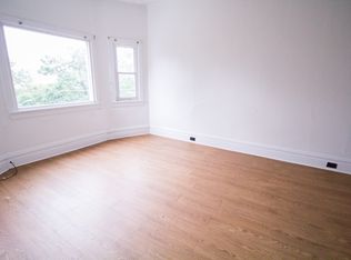 39 Lawn St FLOOR 2, Pittsburgh, PA 15213