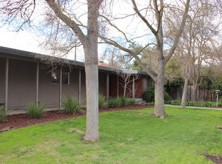 1049 E Buckingham Way, Fresno, CA 93704