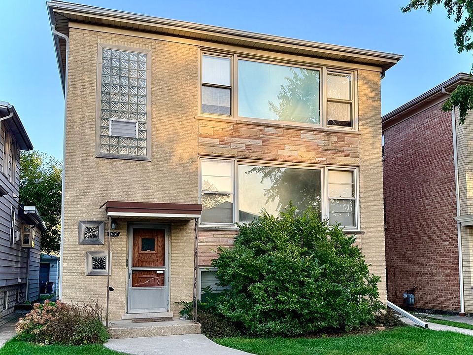 1st image of 2631 N 74th Ave #1