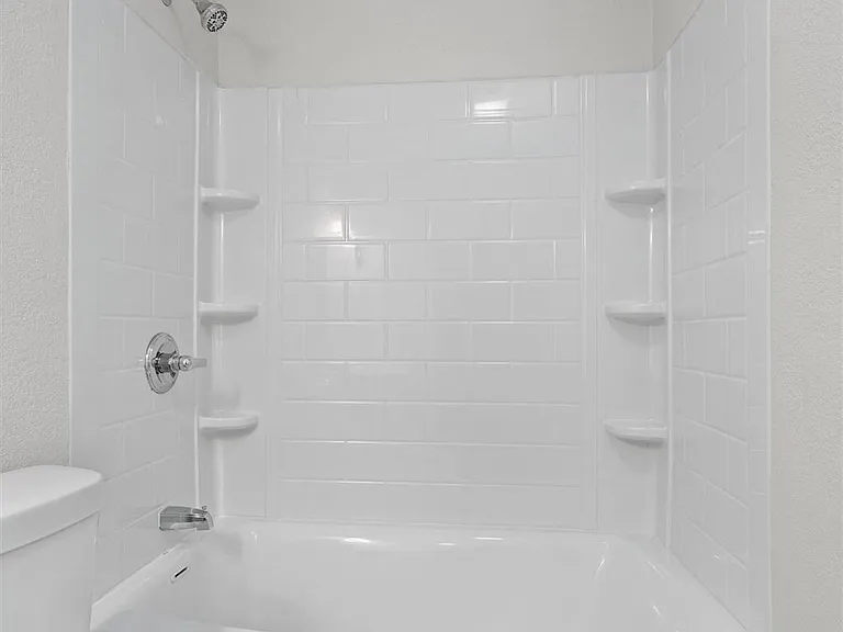 2532 Chaparral Trl — Photo 21