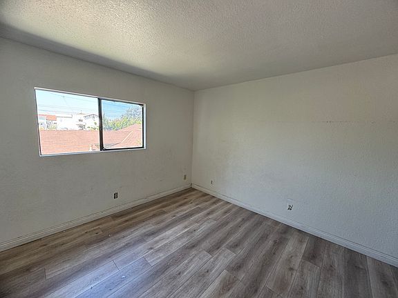3rd image of 406 W Broadway #F