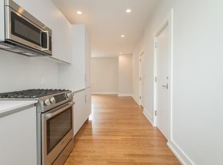 17A Forest St APT 2, Cambridge, MA 02140