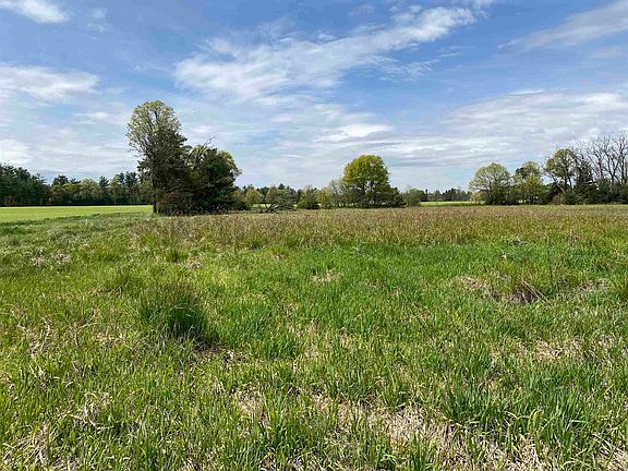 4th image of W8949 State Highway 21