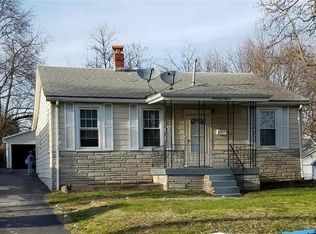9515 Tennyson Ave, Saint Louis, MO 63114