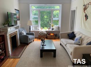 718 W Wrightwood Ave #2, Chicago, IL 60614