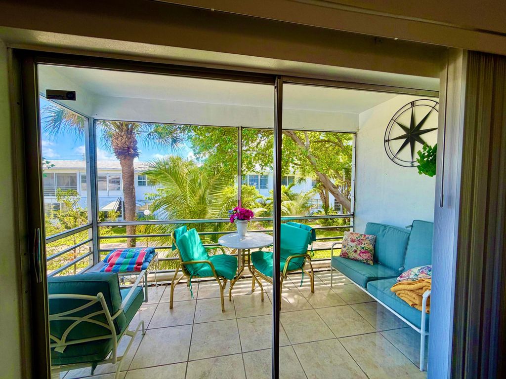 2551 W Golf Boulevard #204, photo 6