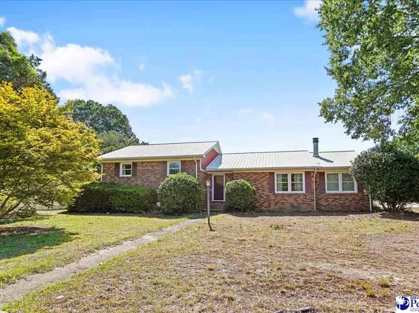 305 Dianne Dr, Cheraw, SC 29520