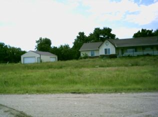10821 Bluewater Ln, Clearwater, KS 67026