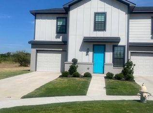 375 Hampton Pl #375, Burleson, TX 76028