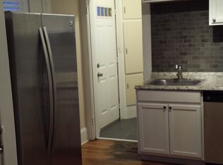 108 Fenwick St, Springfield, MA 01109