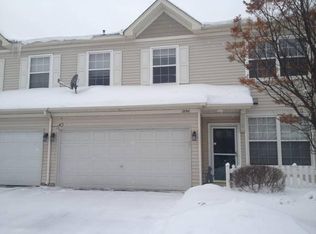 1890 Bluestem Ln, Shoreview, MN 55126